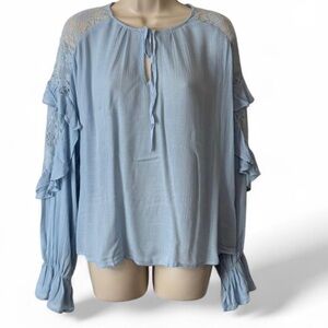 Baby Blue‎ Lace Trimmed Blouse
